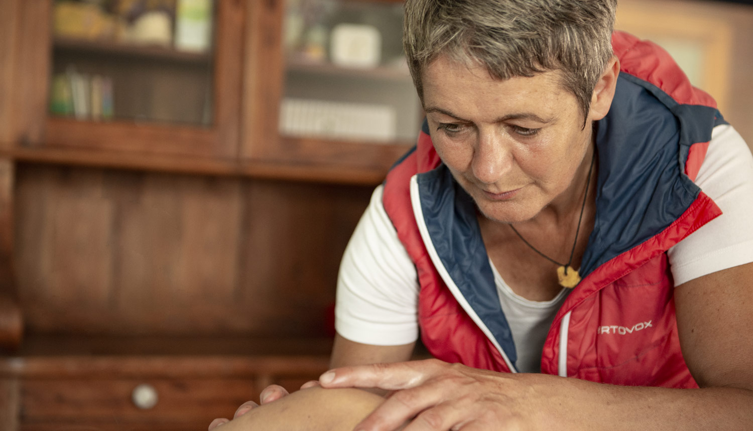 Praxisraum mit Behandlungsbank